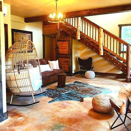 Waterfront Houston Hide Out In A Magical Forest Waller Exterior foto