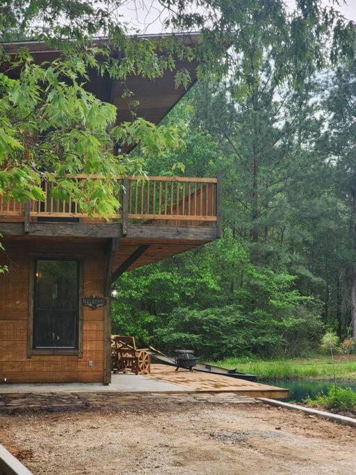 Waterfront Houston Hide Out In A Magical Forest Waller Exterior foto